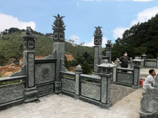 Kinh nghiệm chọn mua mộ đá màu xanh rêu chất lượng