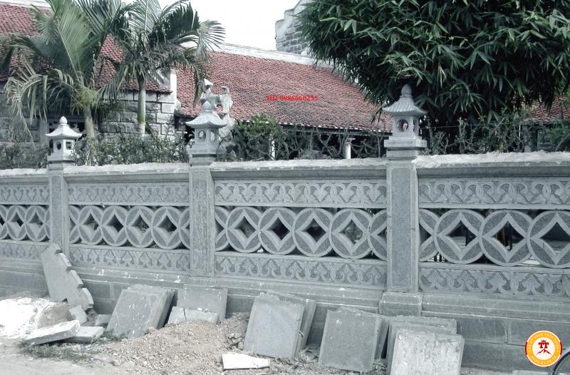 Lan can đá tam cấp